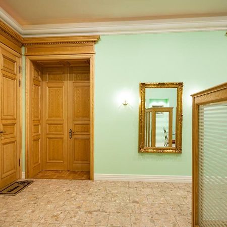 Old Riga 2 Bedroom Vecpilsetas Street Apartment Екстер'єр фото