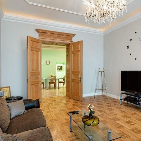 Old Riga 2 Bedroom Vecpilsetas Street Apartment Екстер'єр фото