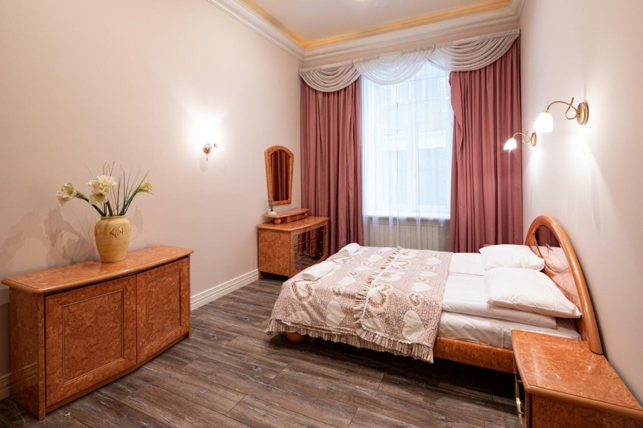 Old Riga 2 Bedroom Vecpilsetas Street Apartment Екстер'єр фото